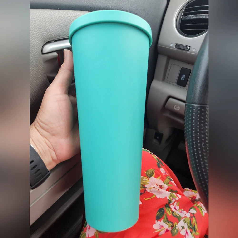 Rare Starbucks Matte Tiffany Green Soft Touch Venti 24oz Tumbler No Straw